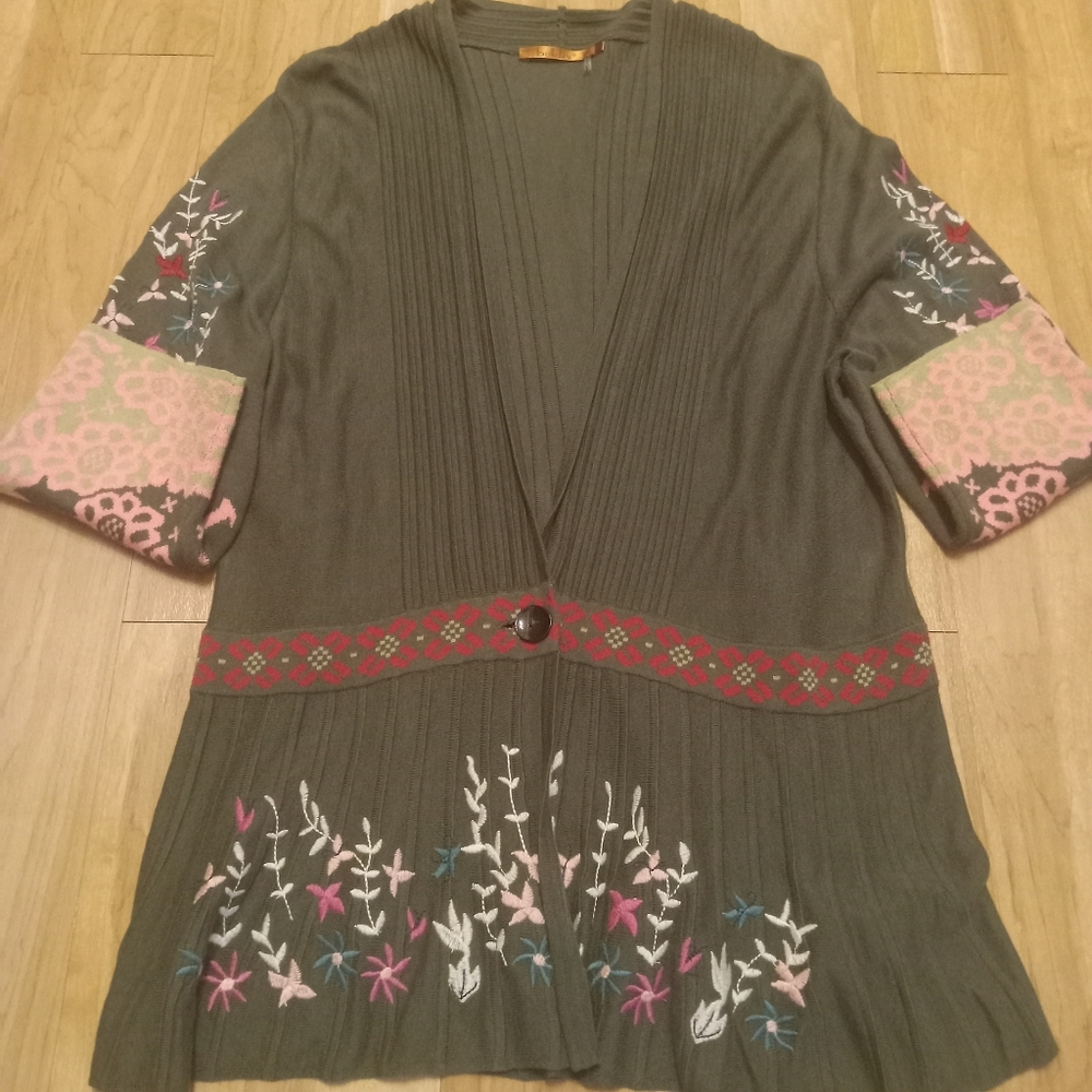 Belldini cardigan sweater